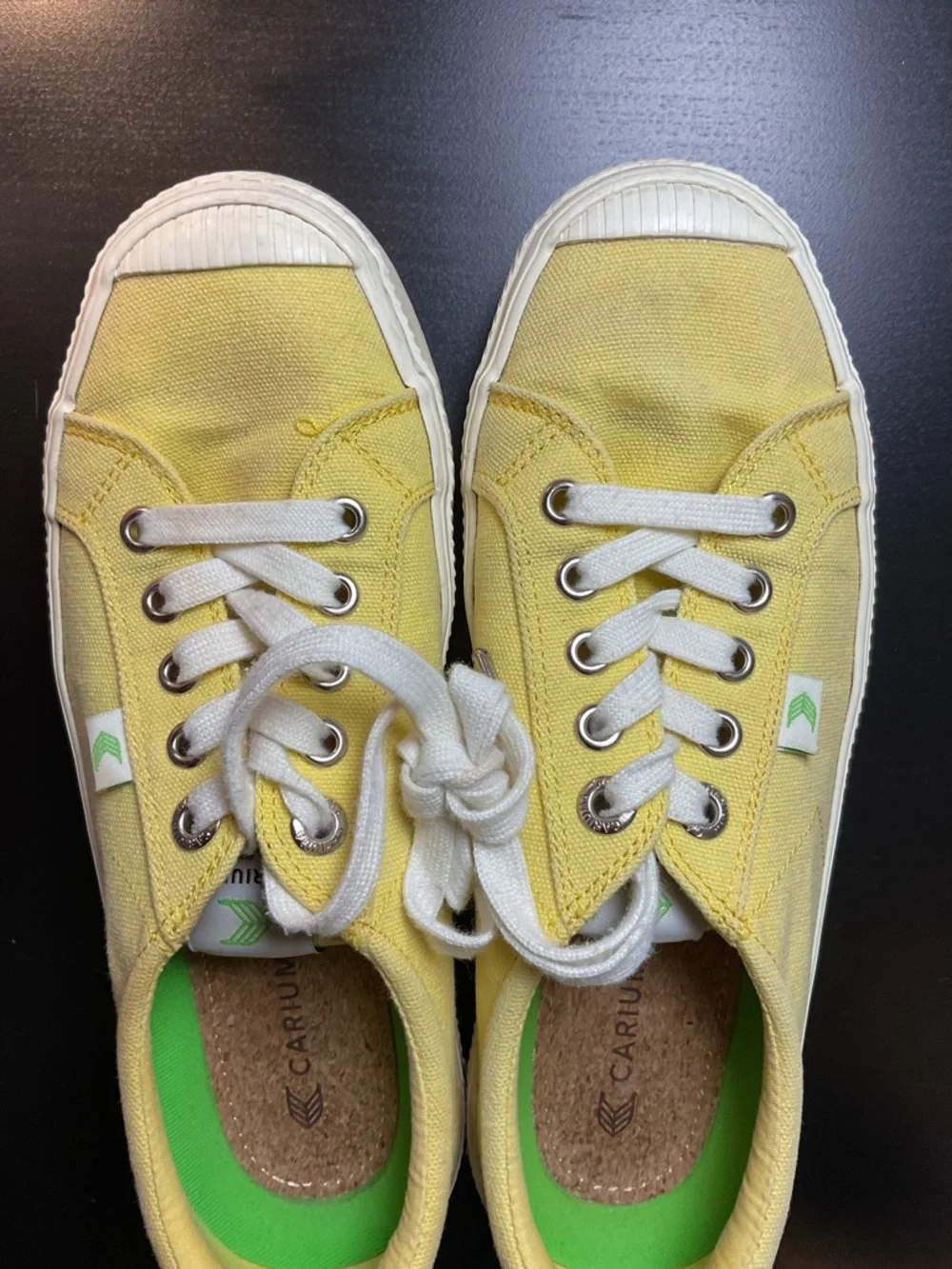 Cariuma OCA Low Top Sneakers Yellow Canvas Women’s Size 7 Casual Comfortable - Picture 11 of 11